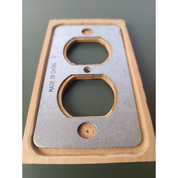 Raw Wood Single Outlet Cover Plate Metal Reinforcement Old New Stock - Picture 10 of 10